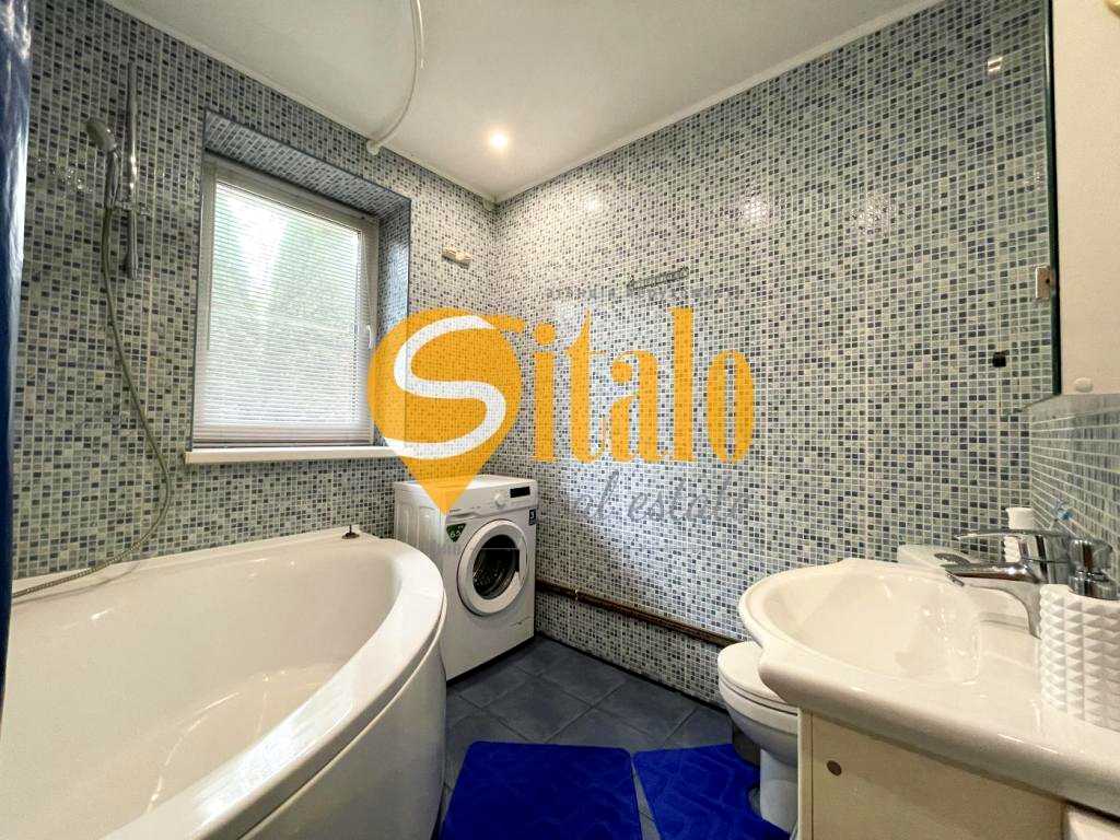 1879136722792702