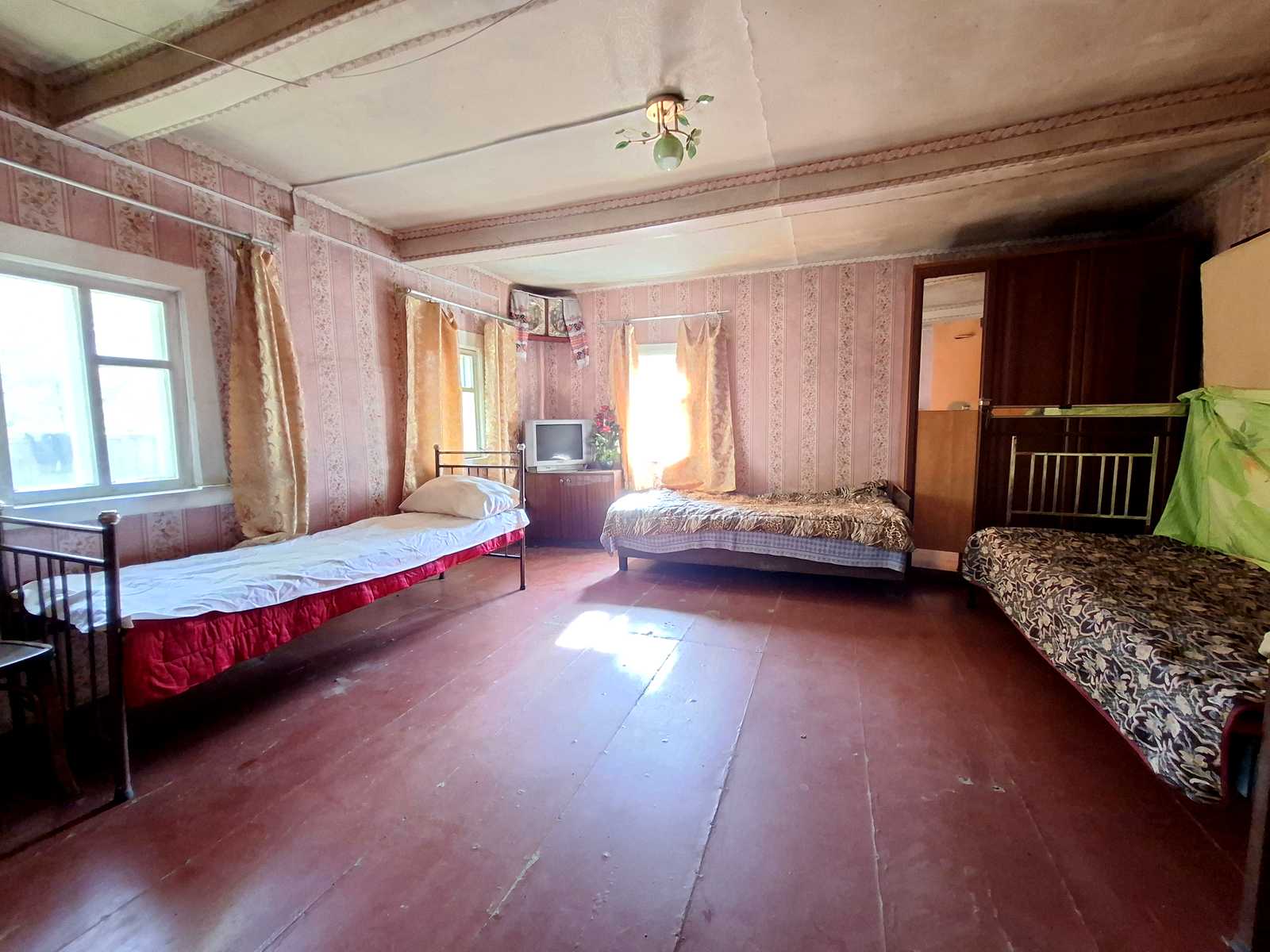 1879137337230559