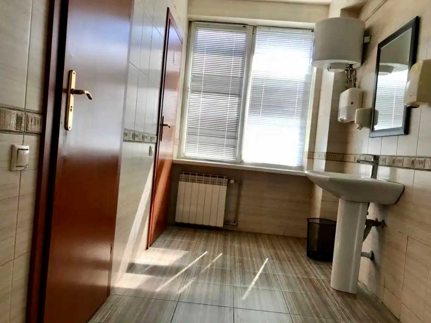 1879137379788305