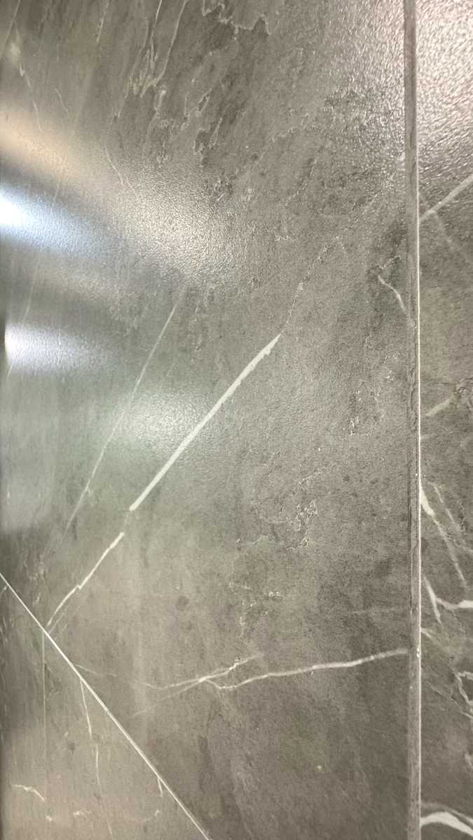 1879138873610676