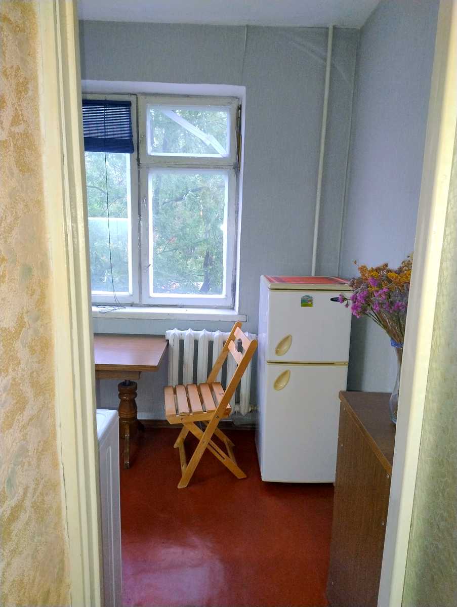 1879188595969892