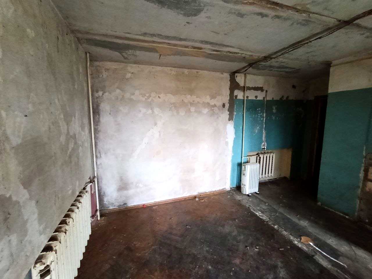 1879189352441787