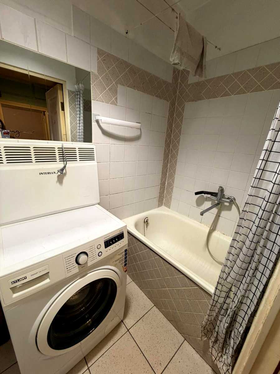 1879189424763869