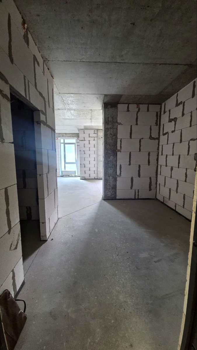 1879189924096337