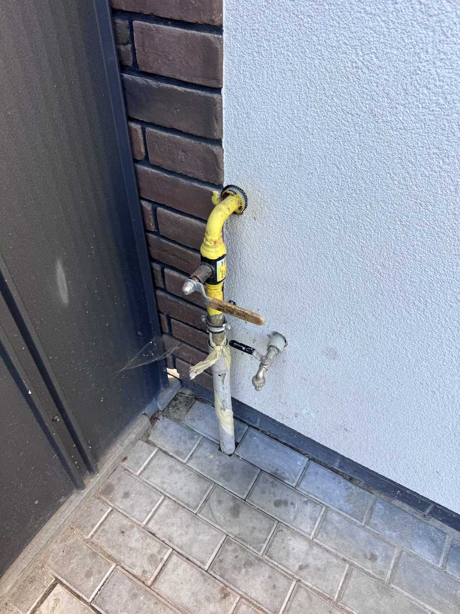 1879191550327540