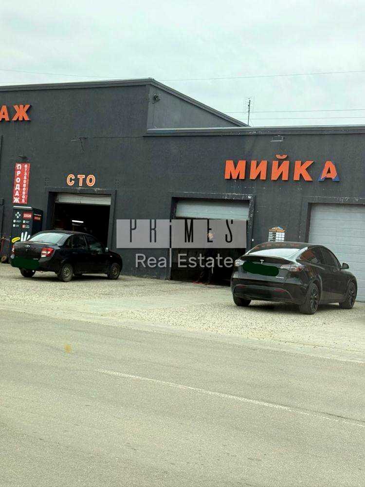 1879192954546775