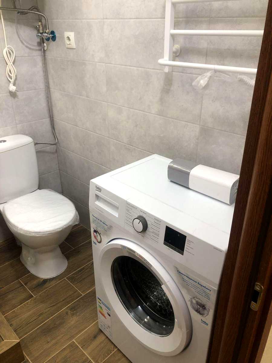 1879193455966201