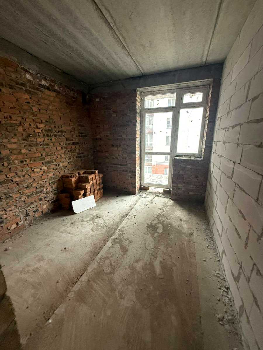 1879193795169329