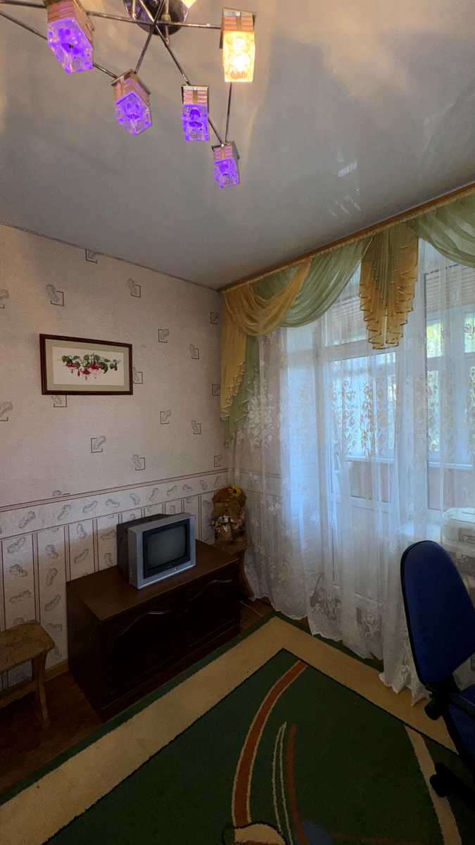 1879194030464261