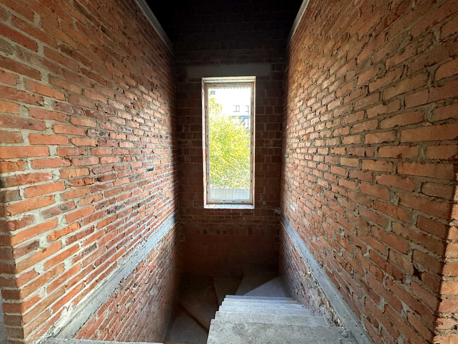 1879195062240541