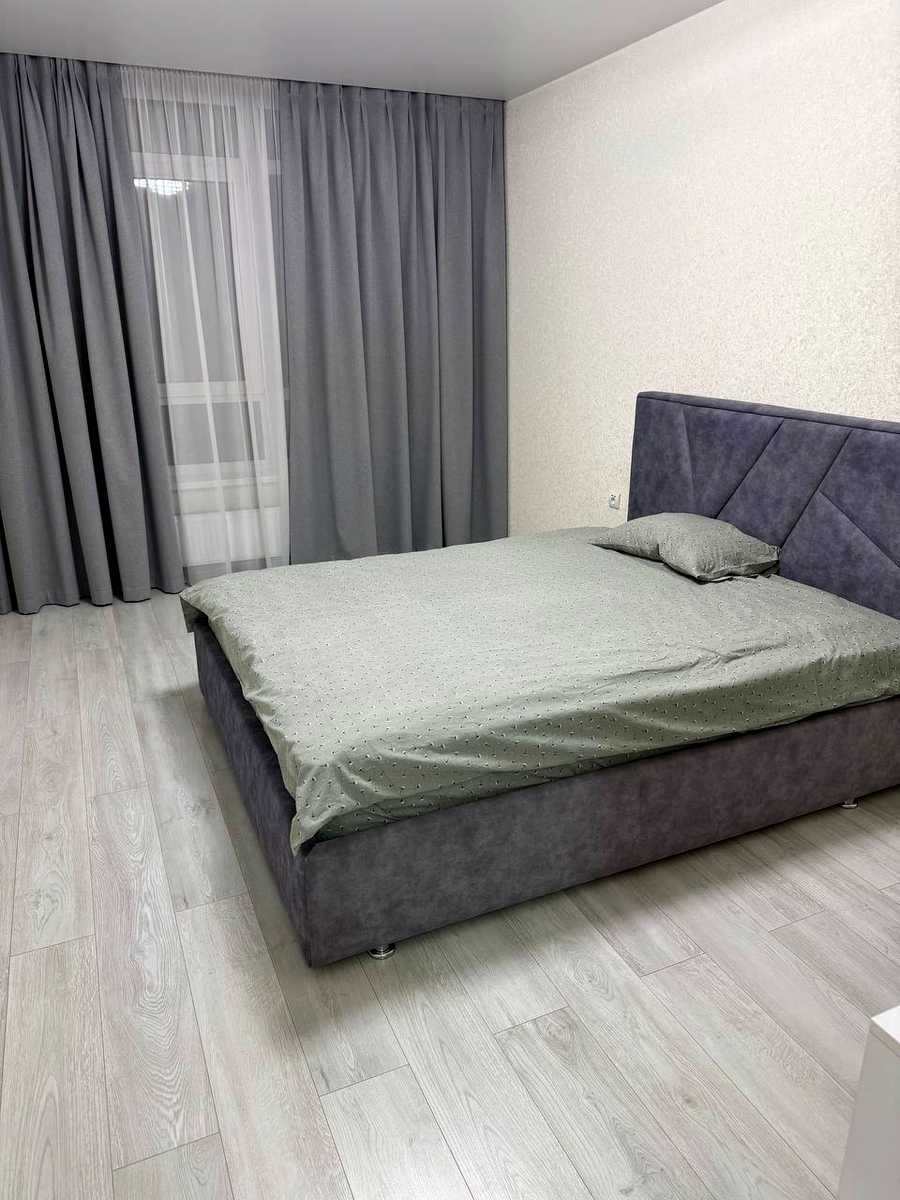 1879195264299807