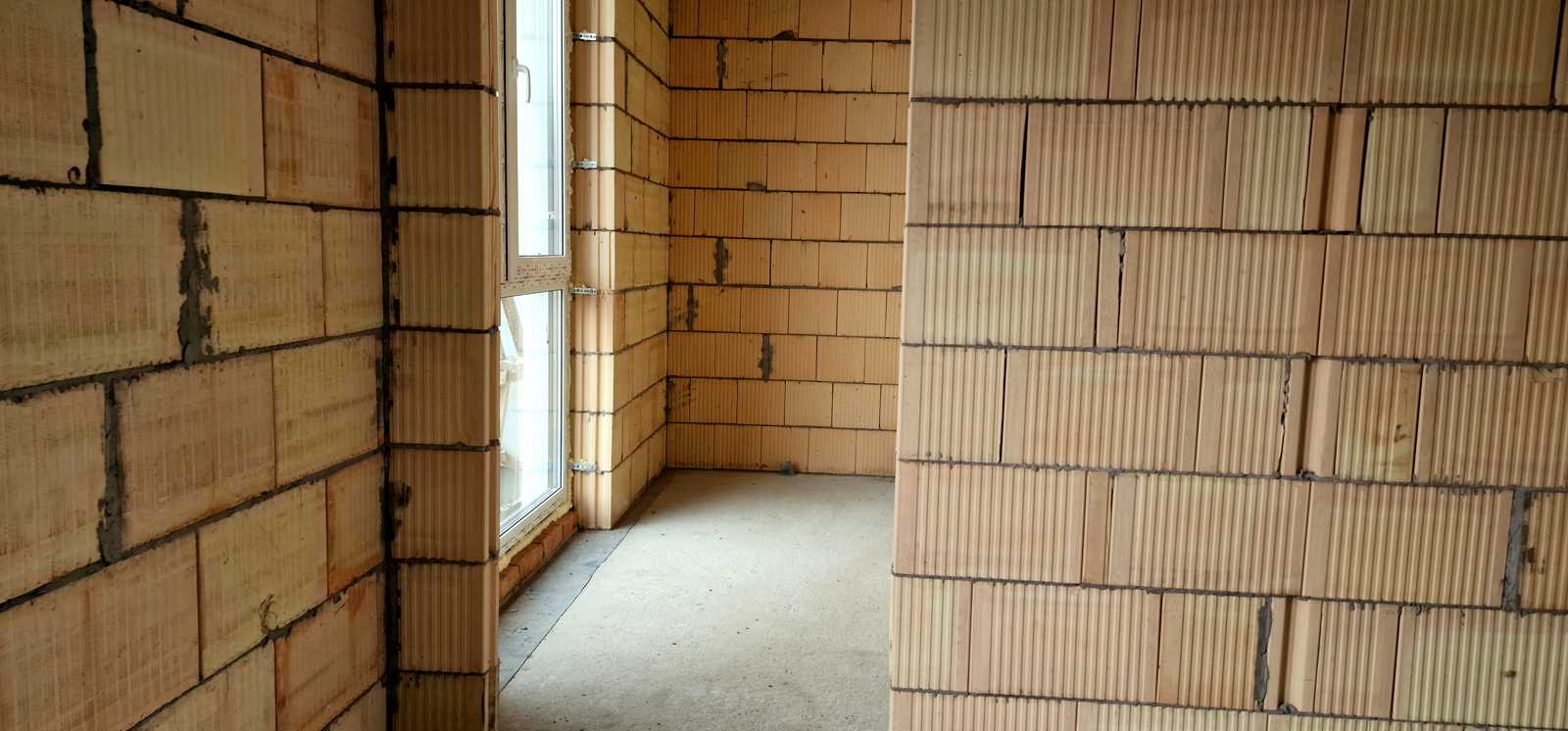 1879196793116855
