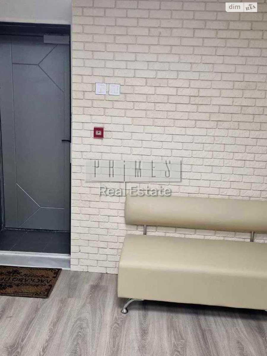 1879197776652946
