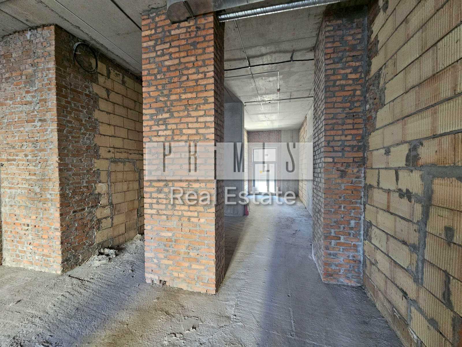 1879198283100104