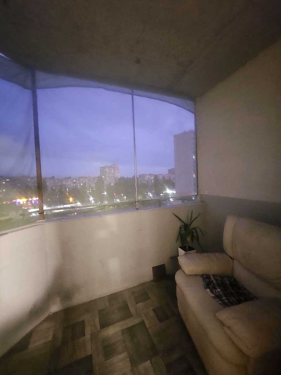 1879198604272351