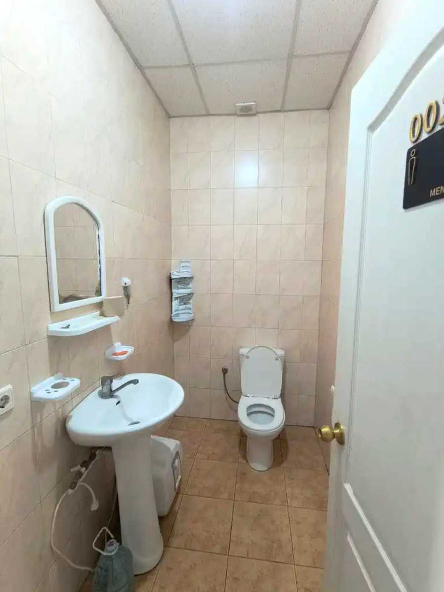 1879198778052704