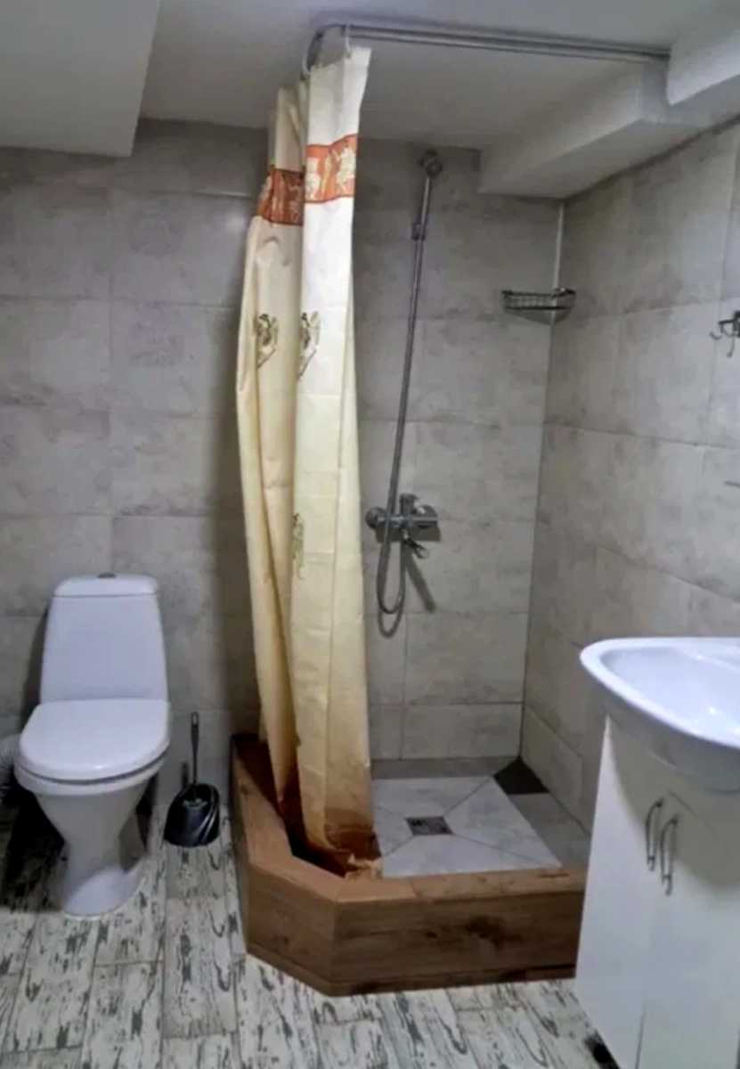 1879200319748945