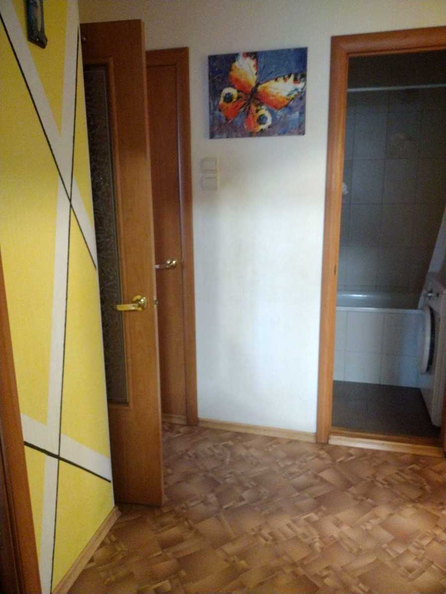 1879201775153224