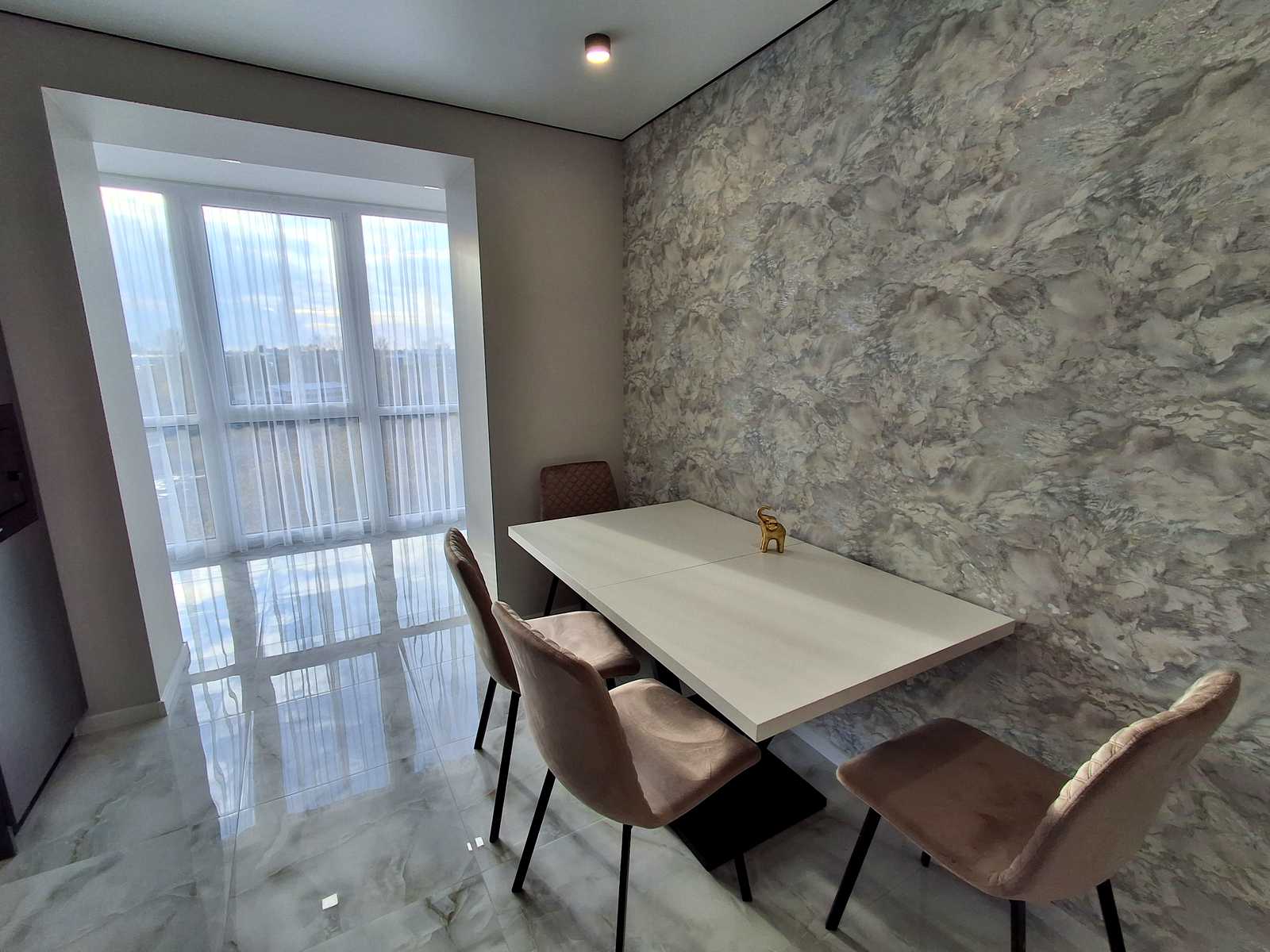 1879202602268124