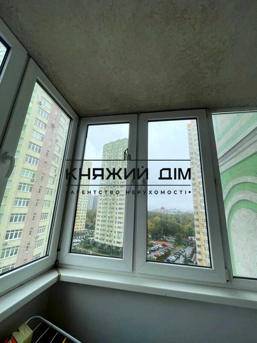 1879202677653670