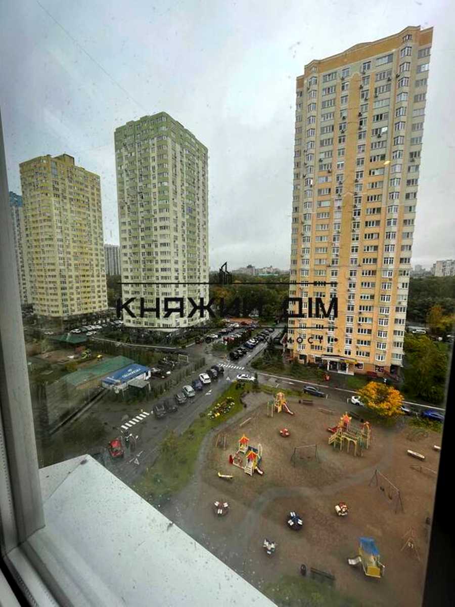 1879202679141531