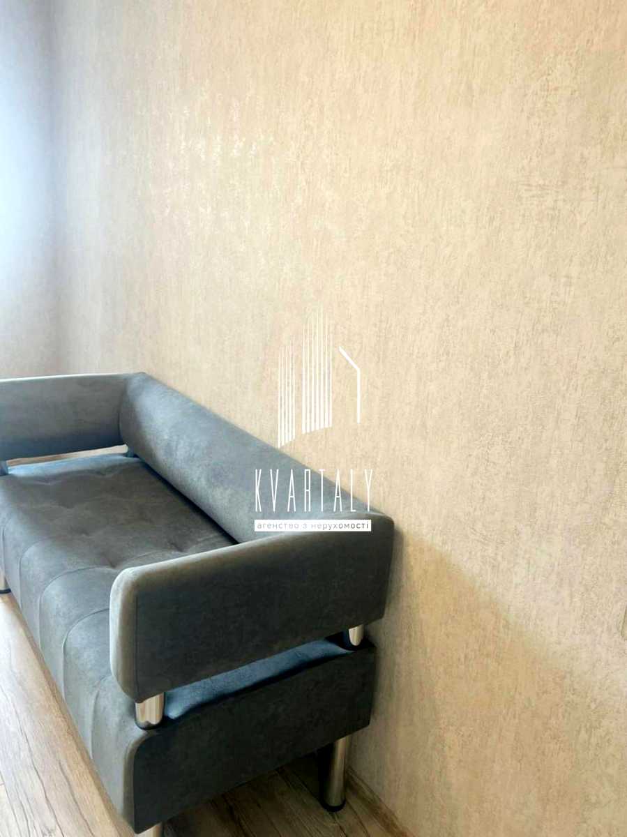 1879202681076394
