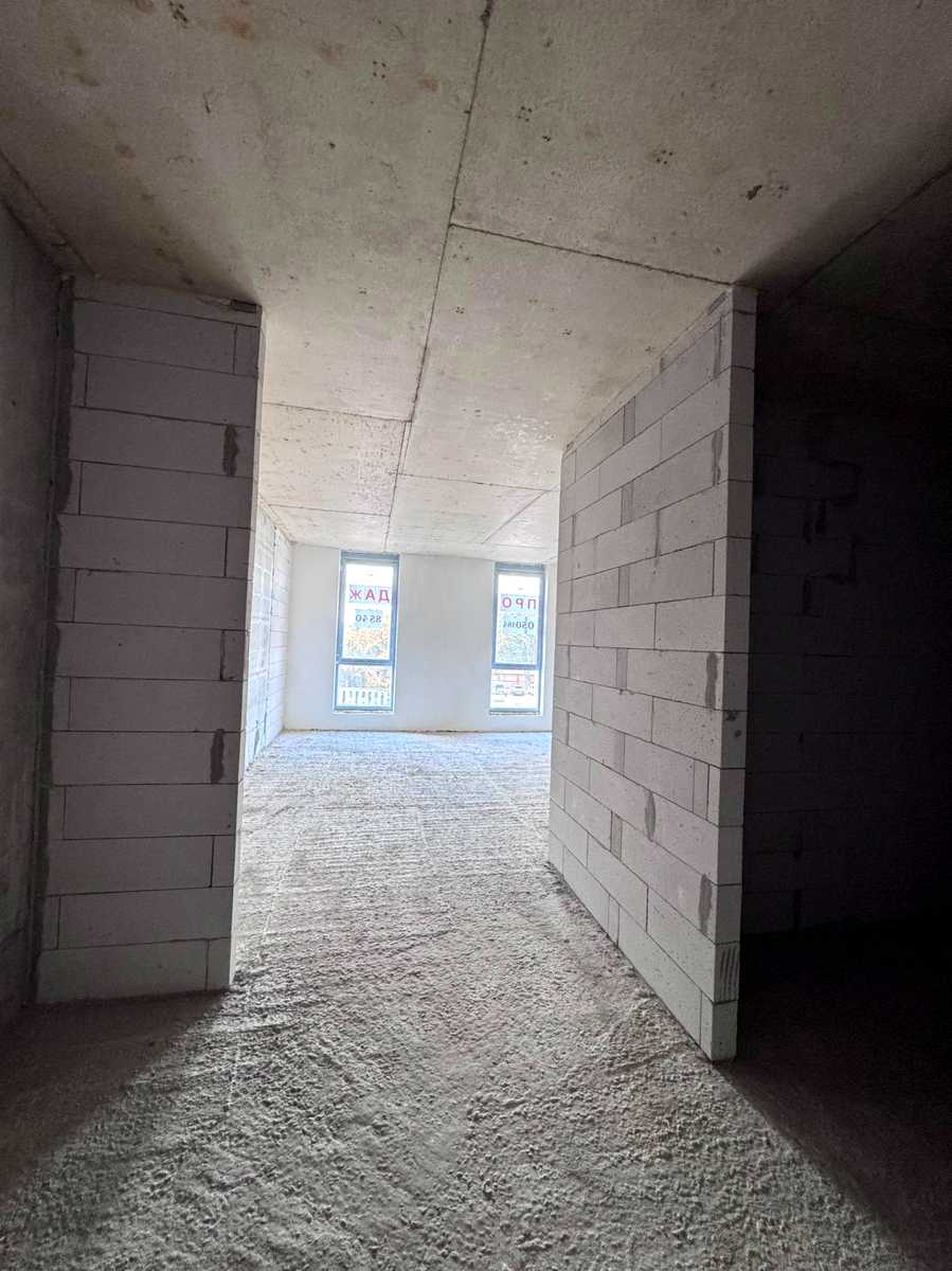 1879202747765437