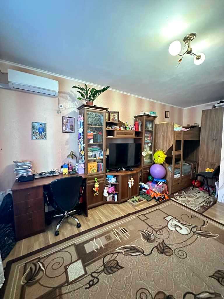 1879203914047042