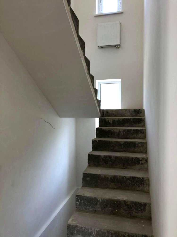 1879206188828497