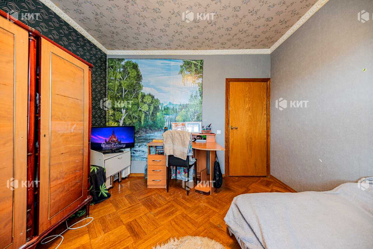 1879206534959305