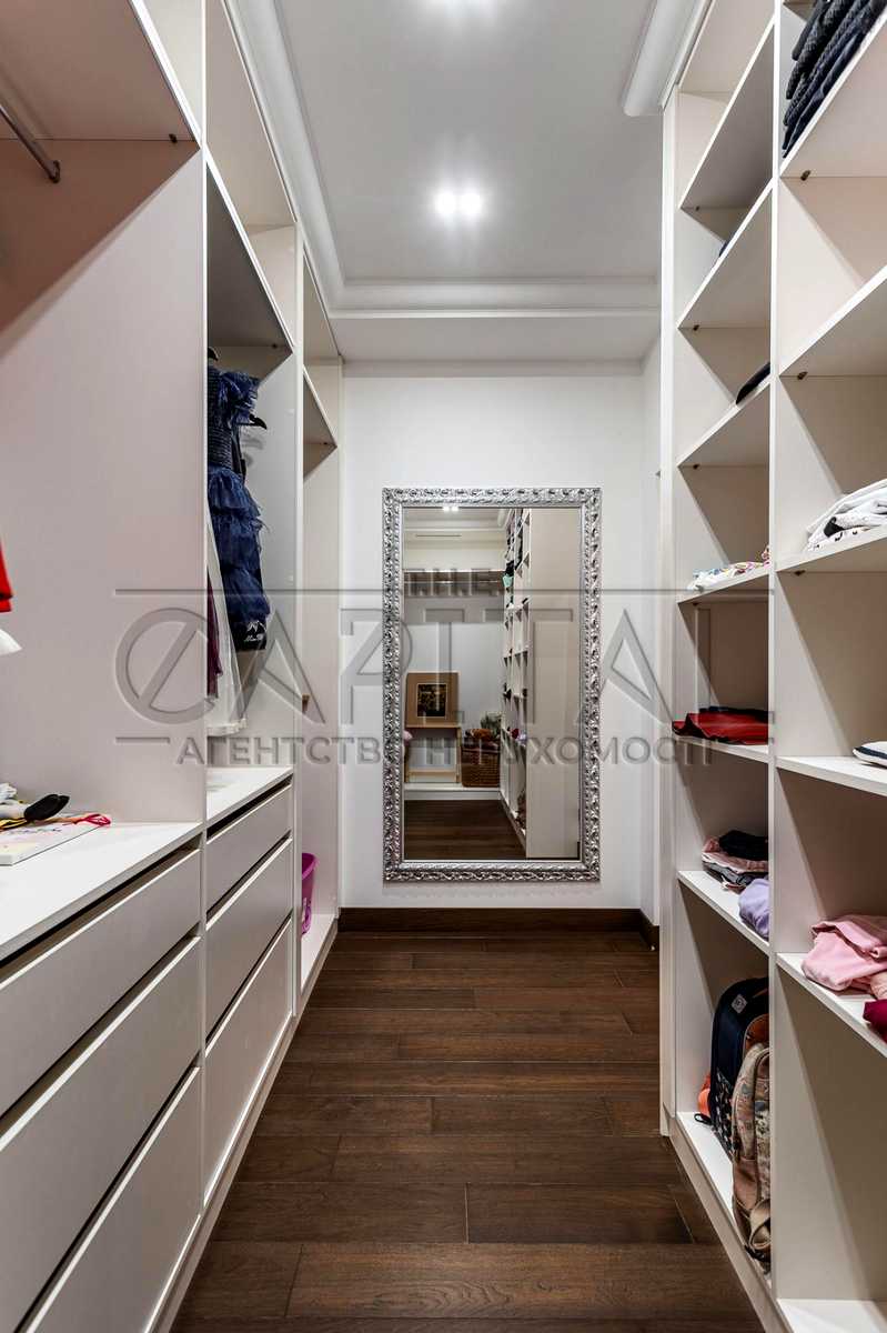 1879206597822446