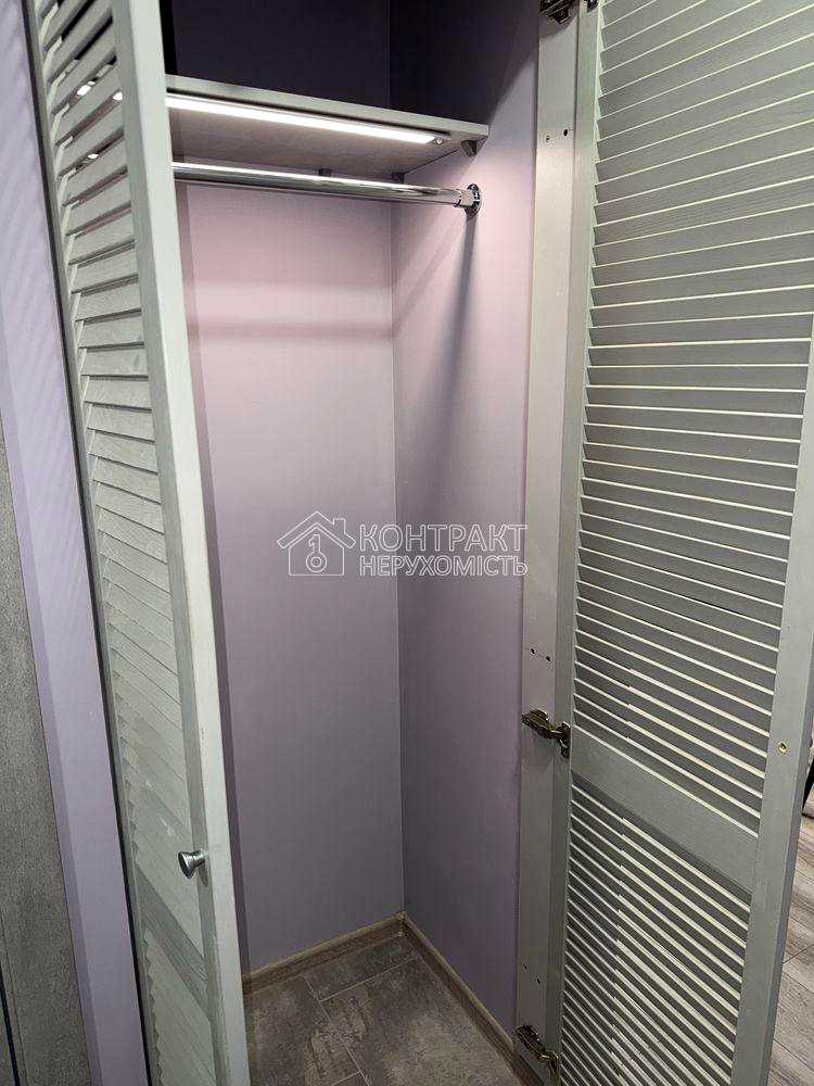 1879208630012793