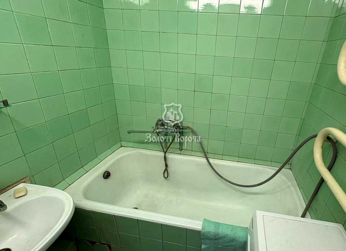 1879208768922781