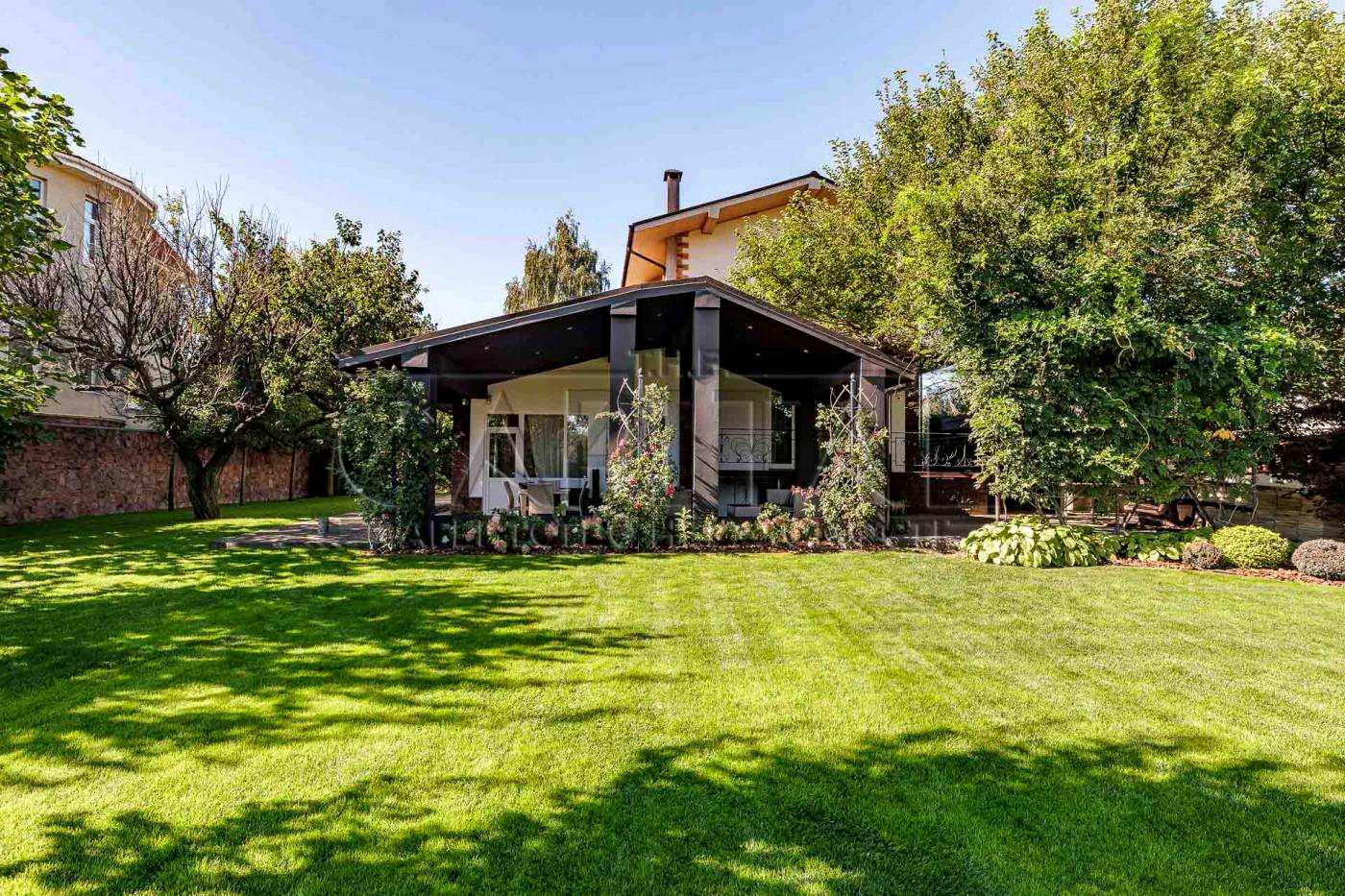 1879209089936315