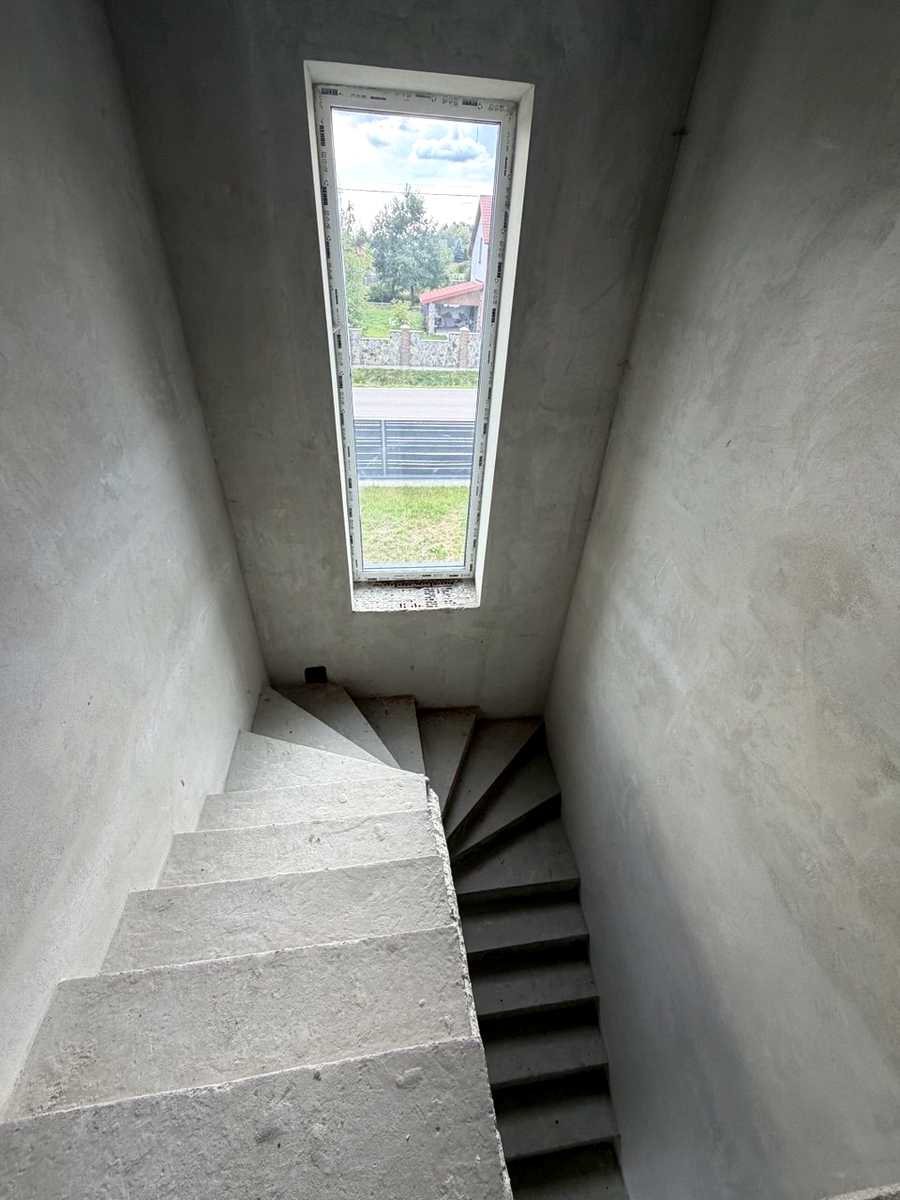 1879210481911872