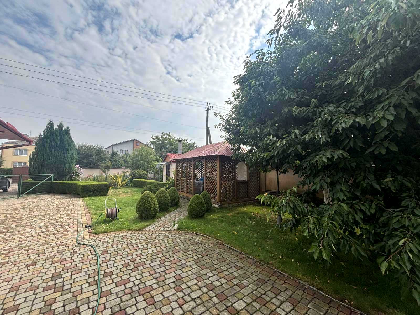 1879211842774730
