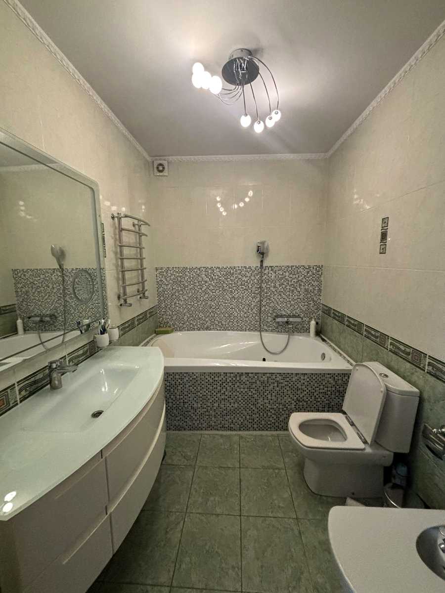 1879211844404145