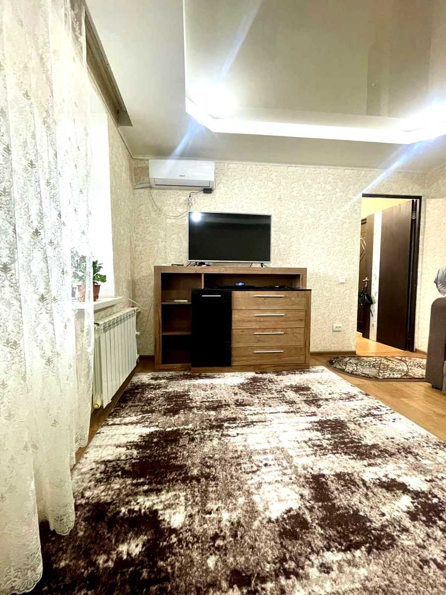 1879213709322975