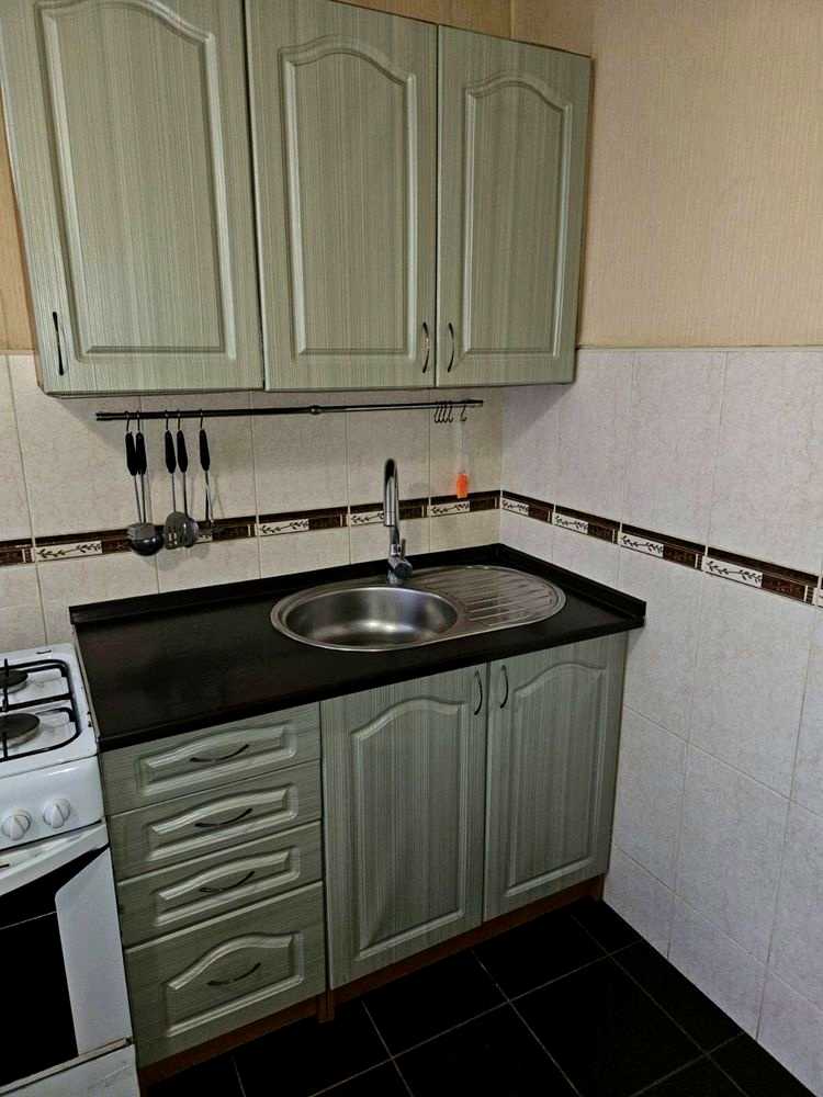 1879214912975276