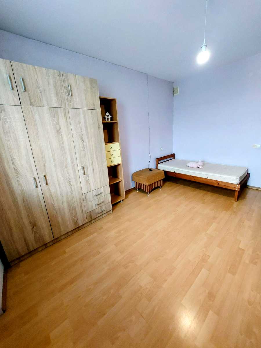 1879215395151761
