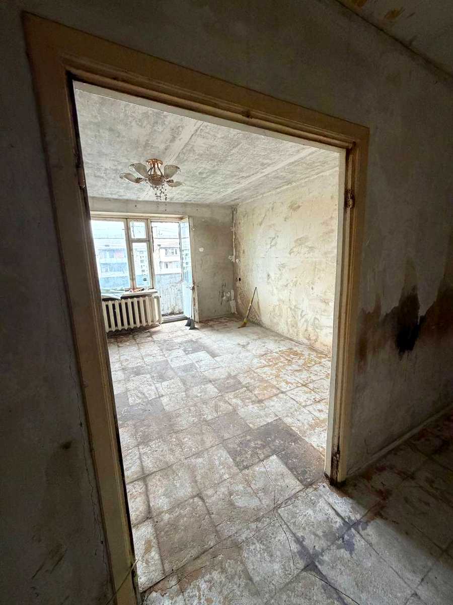 1879218598000348