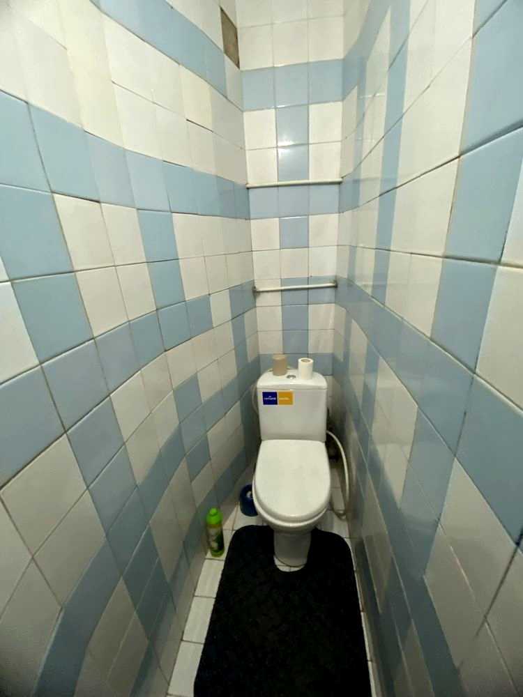 1879219061200321