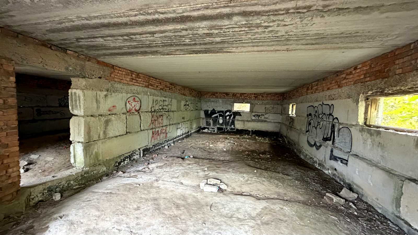 1879219828471216
