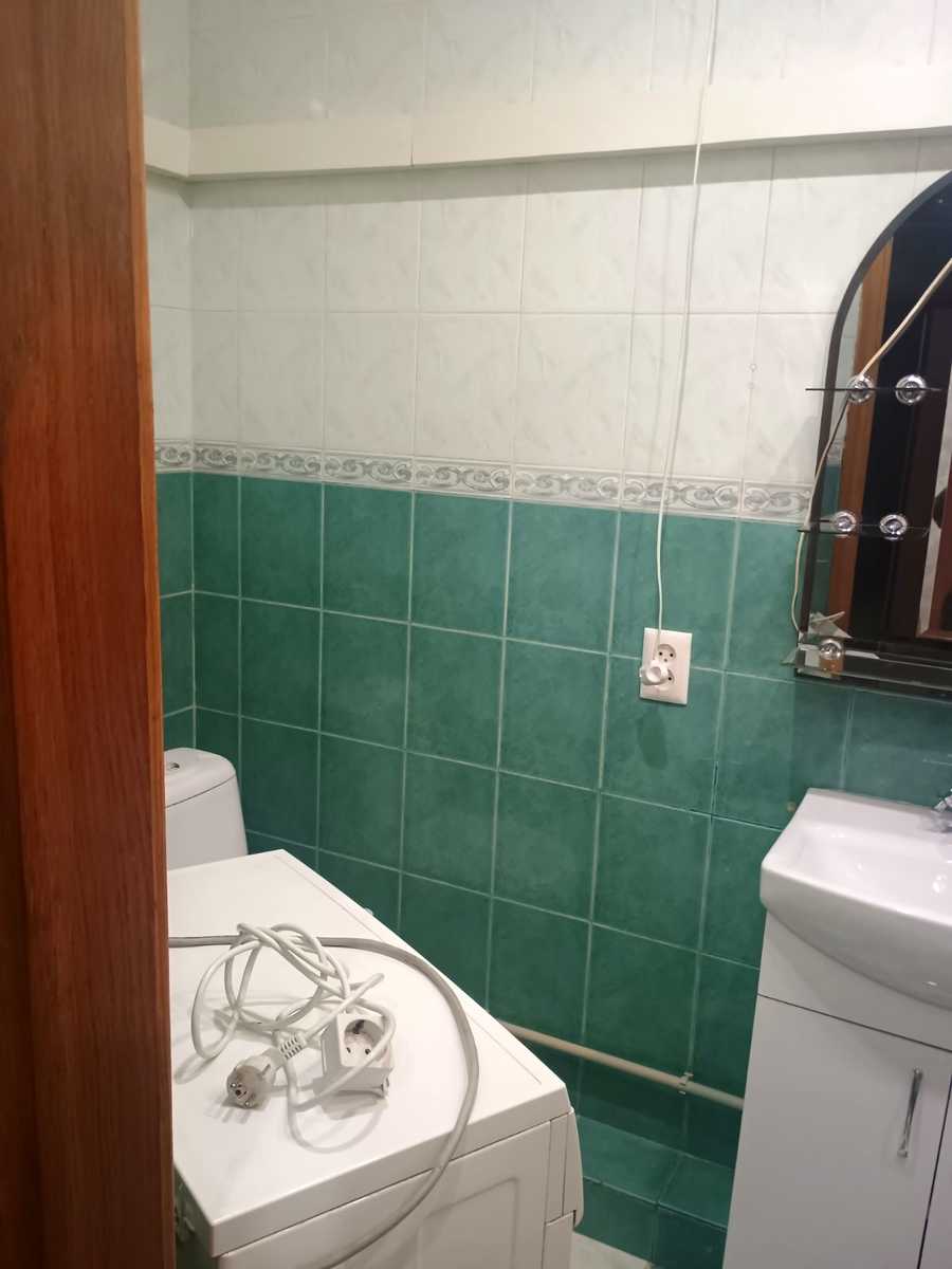 1879225170144760