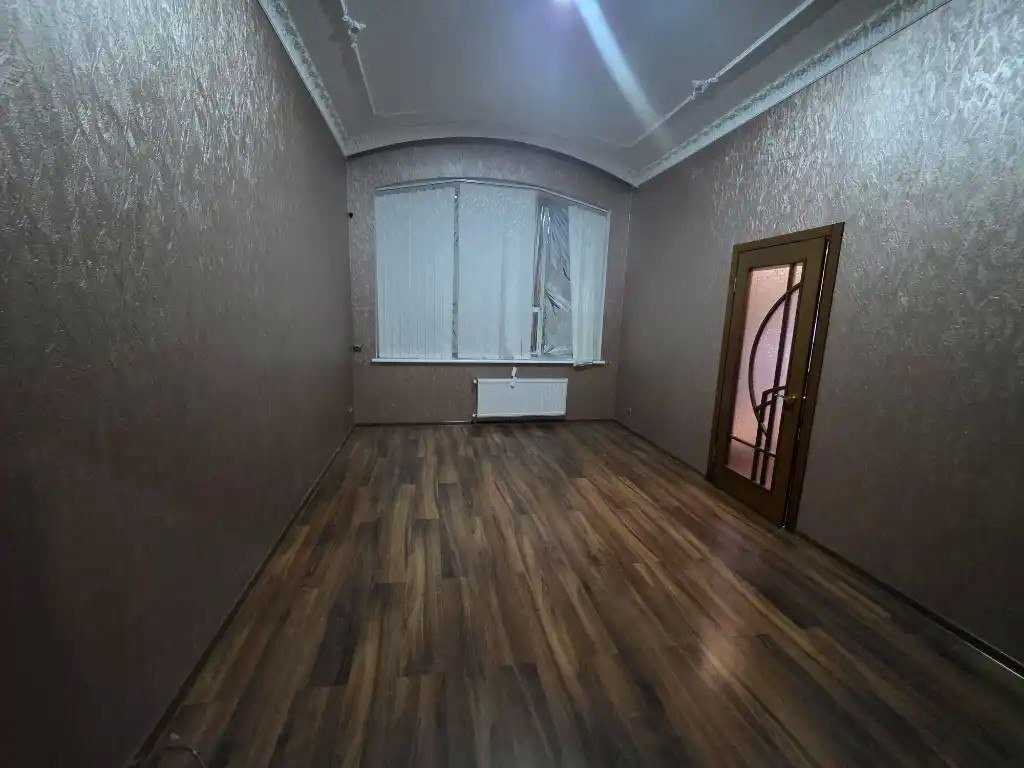 1879236445032982