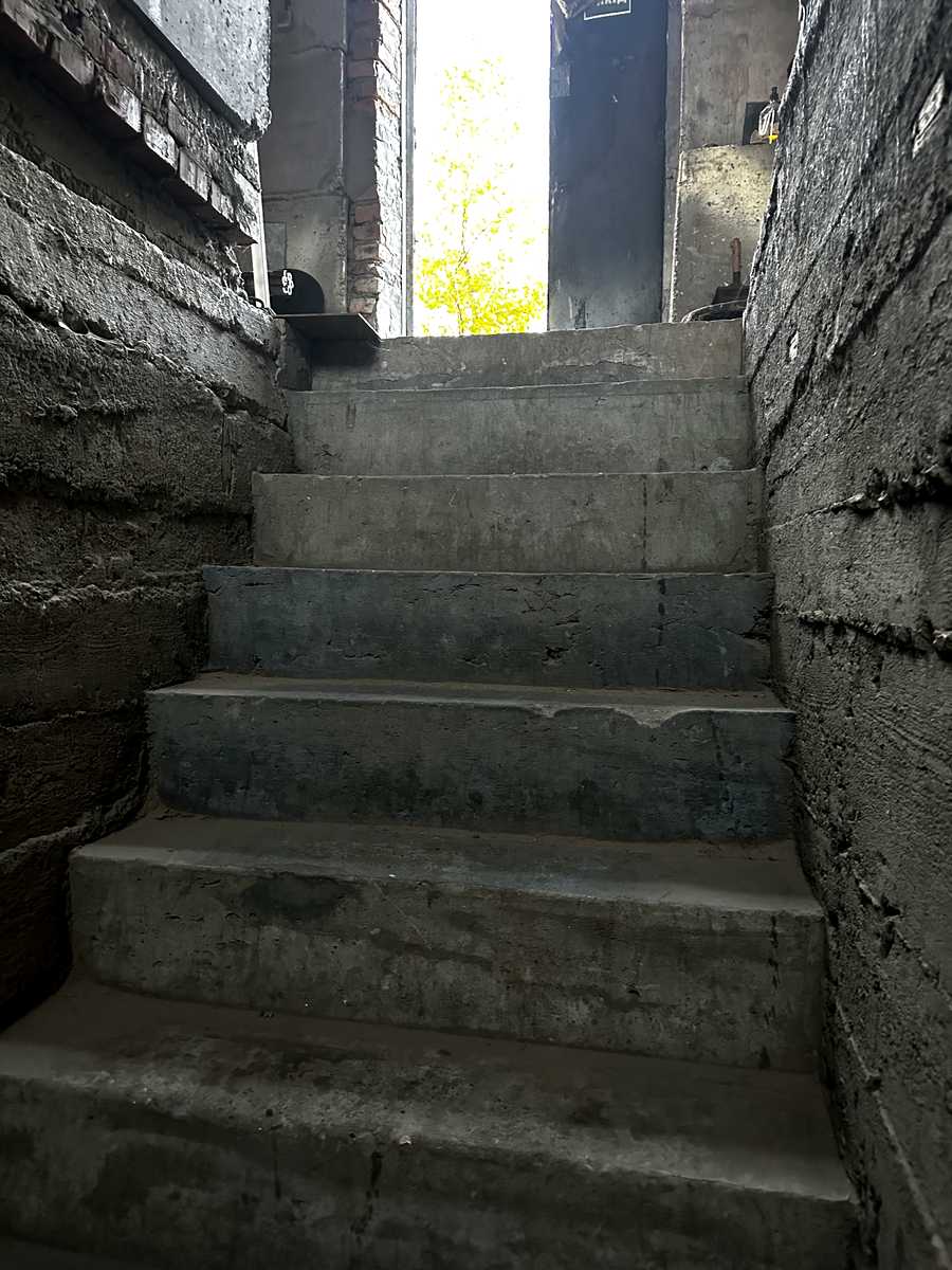 1879239959107472