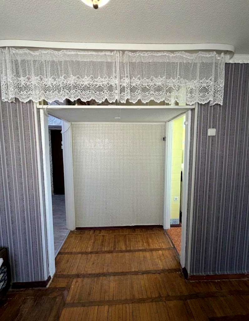 1879239960858057