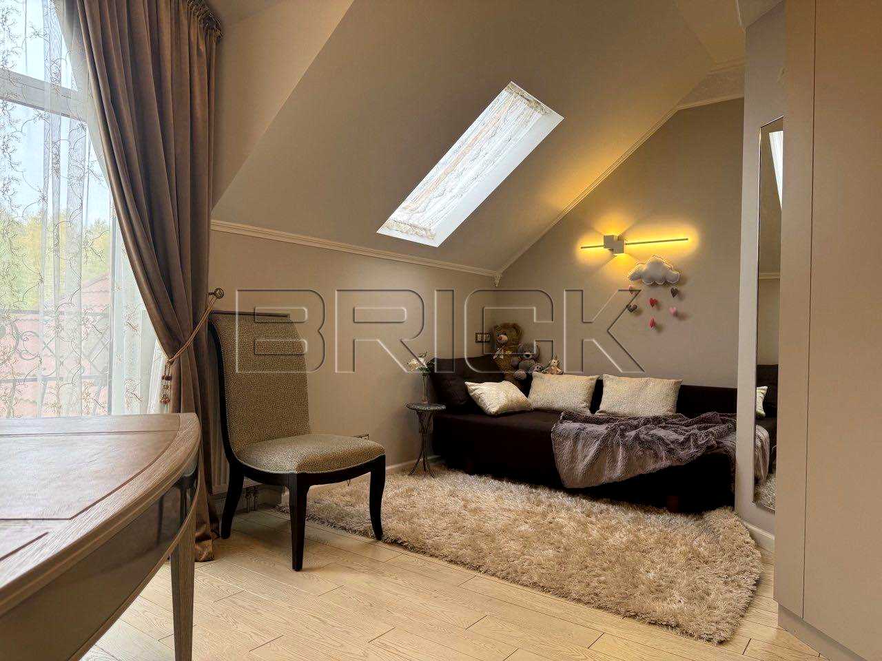 1879240533955747