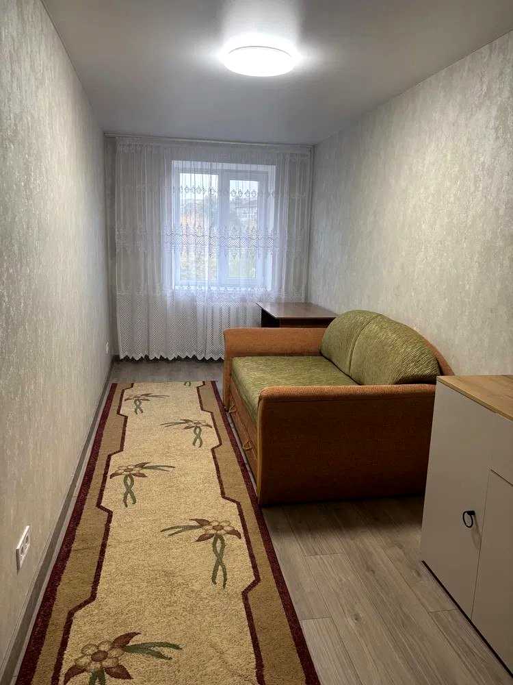 1879282577496673