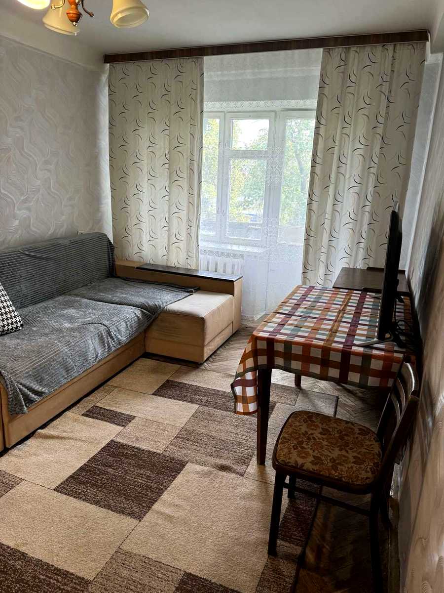 1879286957224548